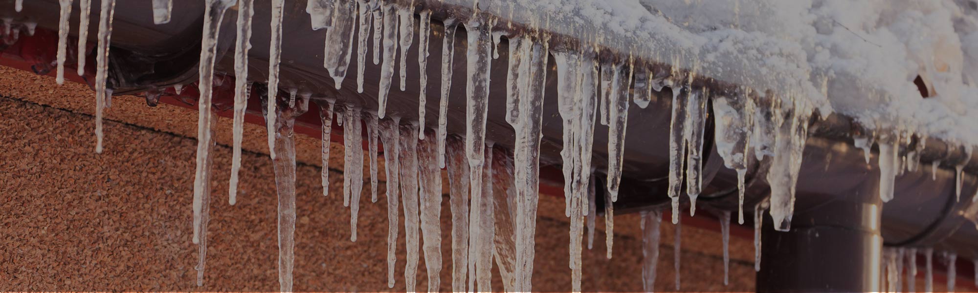 dachrinne-eiszapfen-dachrinnenheizung